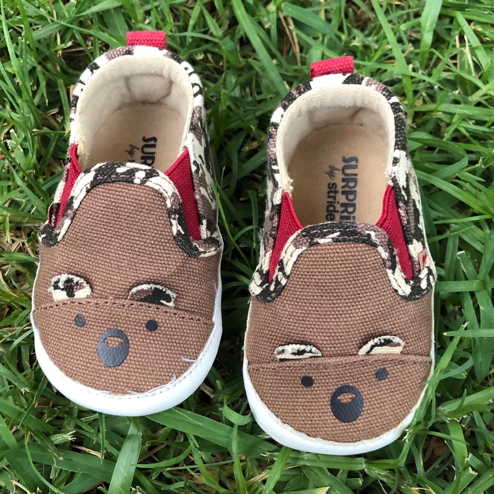 Baby shoes - 0-6 months